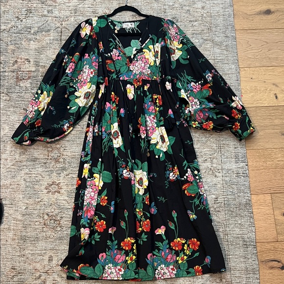 Mille Michelle Elegant Floral Long Sleeve Dress - Black and Multicolor - Picture 1 of 3